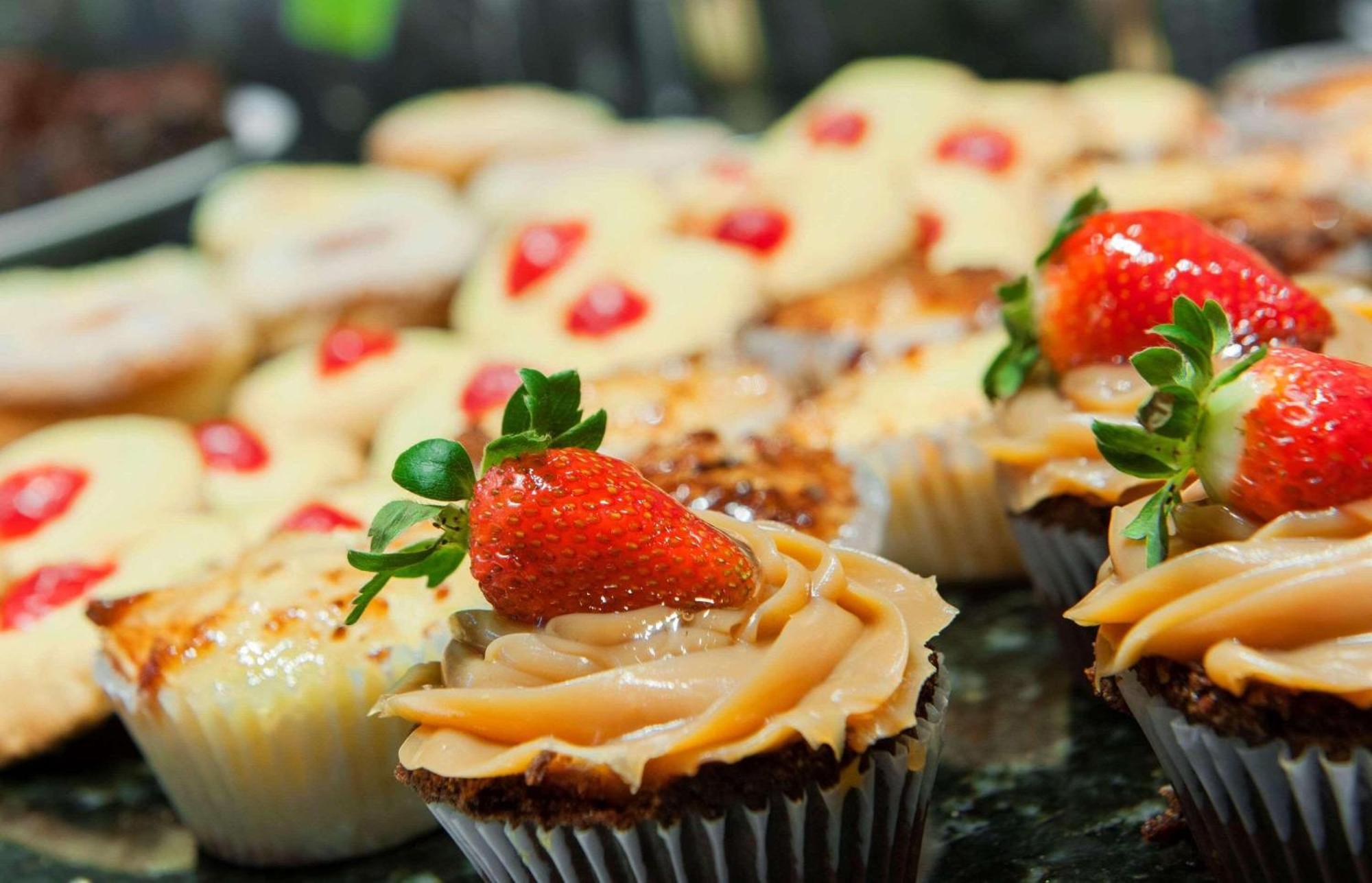 Radisson Hotel Куритиба Экстерьер фото Cupcakes